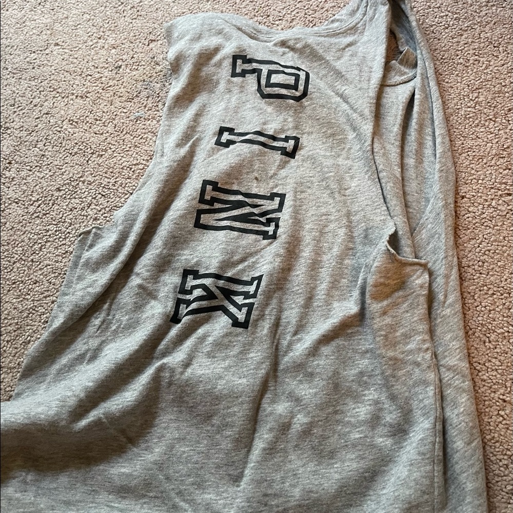 Grey pink tank top xs